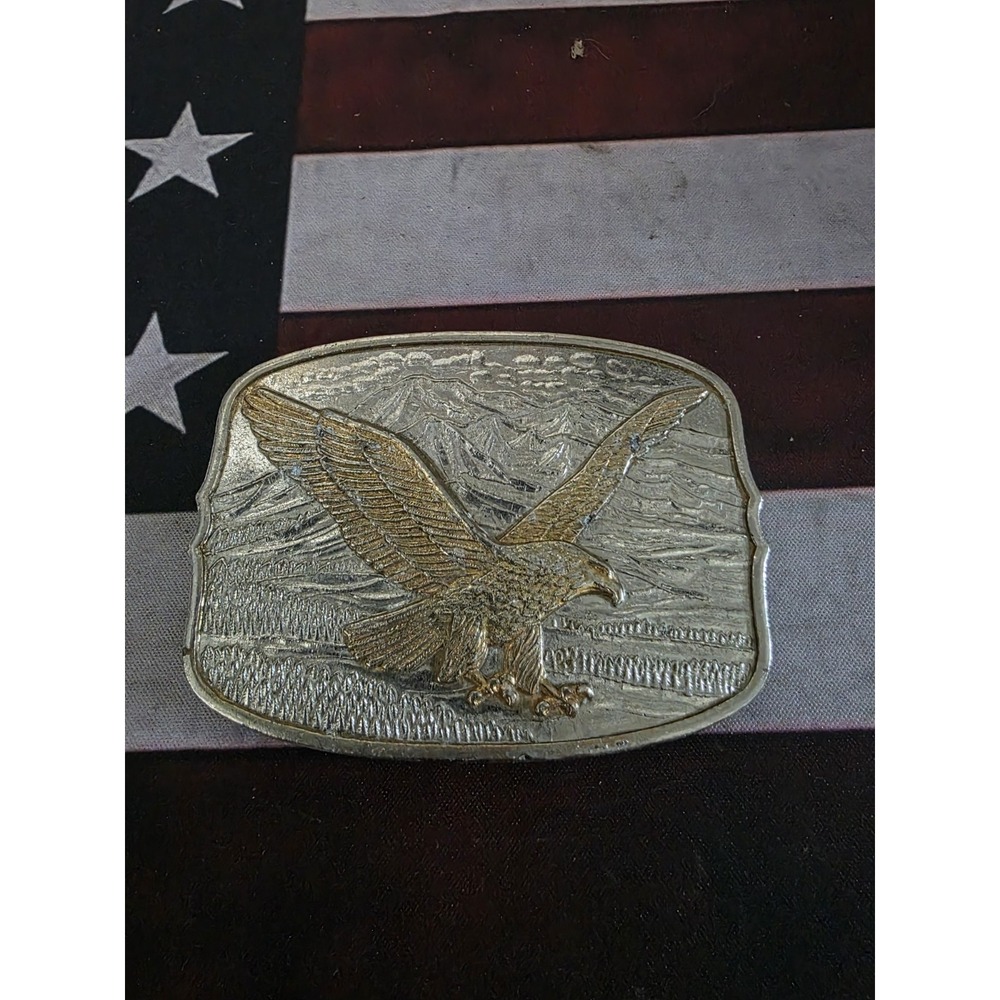 Patriotic American Eagle Belt Buckle International Mint Silver & Gold Plated